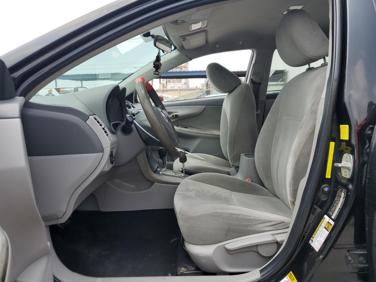 2T1BU4EE3AC531435 2010 Toyota Corolla Base