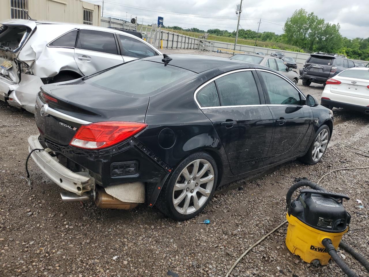 Lot #2945795602 2011 BUICK REGAL CXL