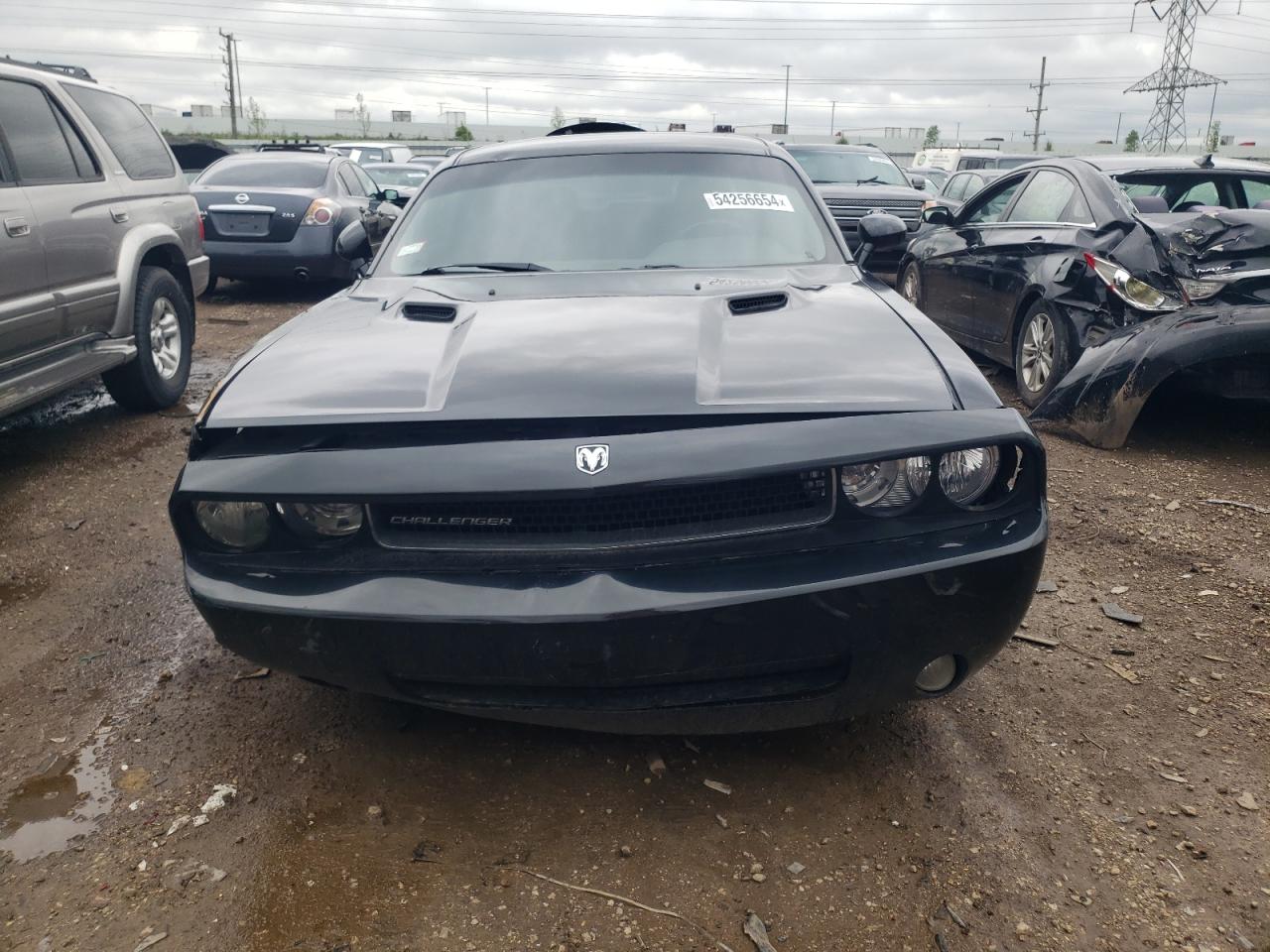 2B3LJ44VX9H526864 2009 Dodge Challenger Se