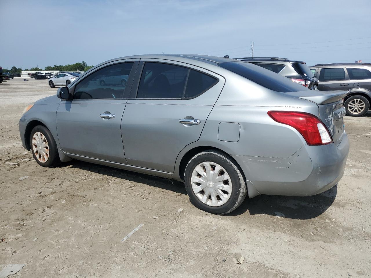 3N1CN7AP2DL861825 2013 Nissan Versa S