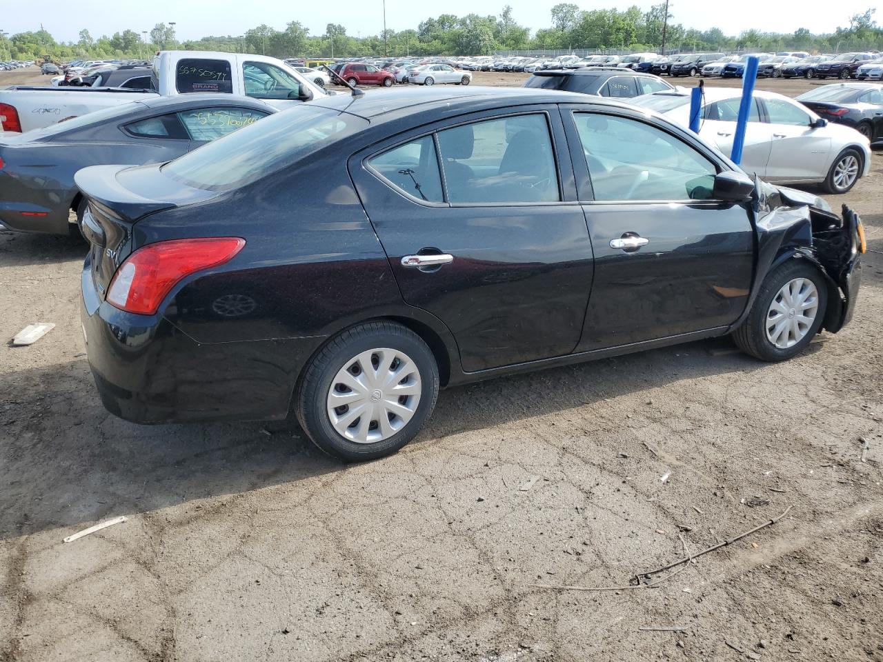 3N1CN7AP5GL870412 2016 Nissan Versa S