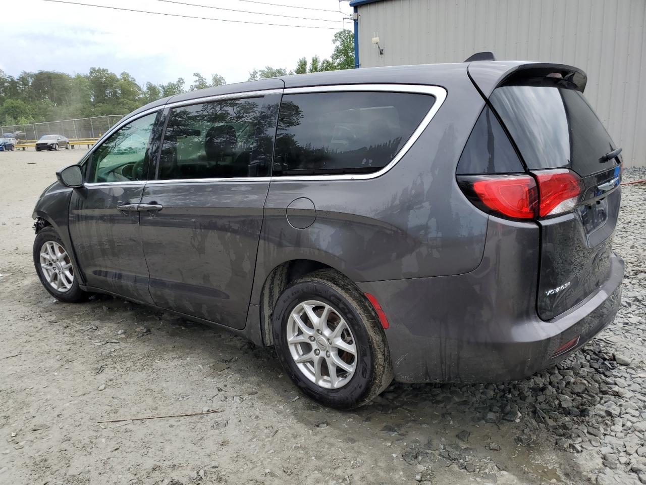 2C4RC1CG5NR229901 2022 Chrysler Voyager Lx