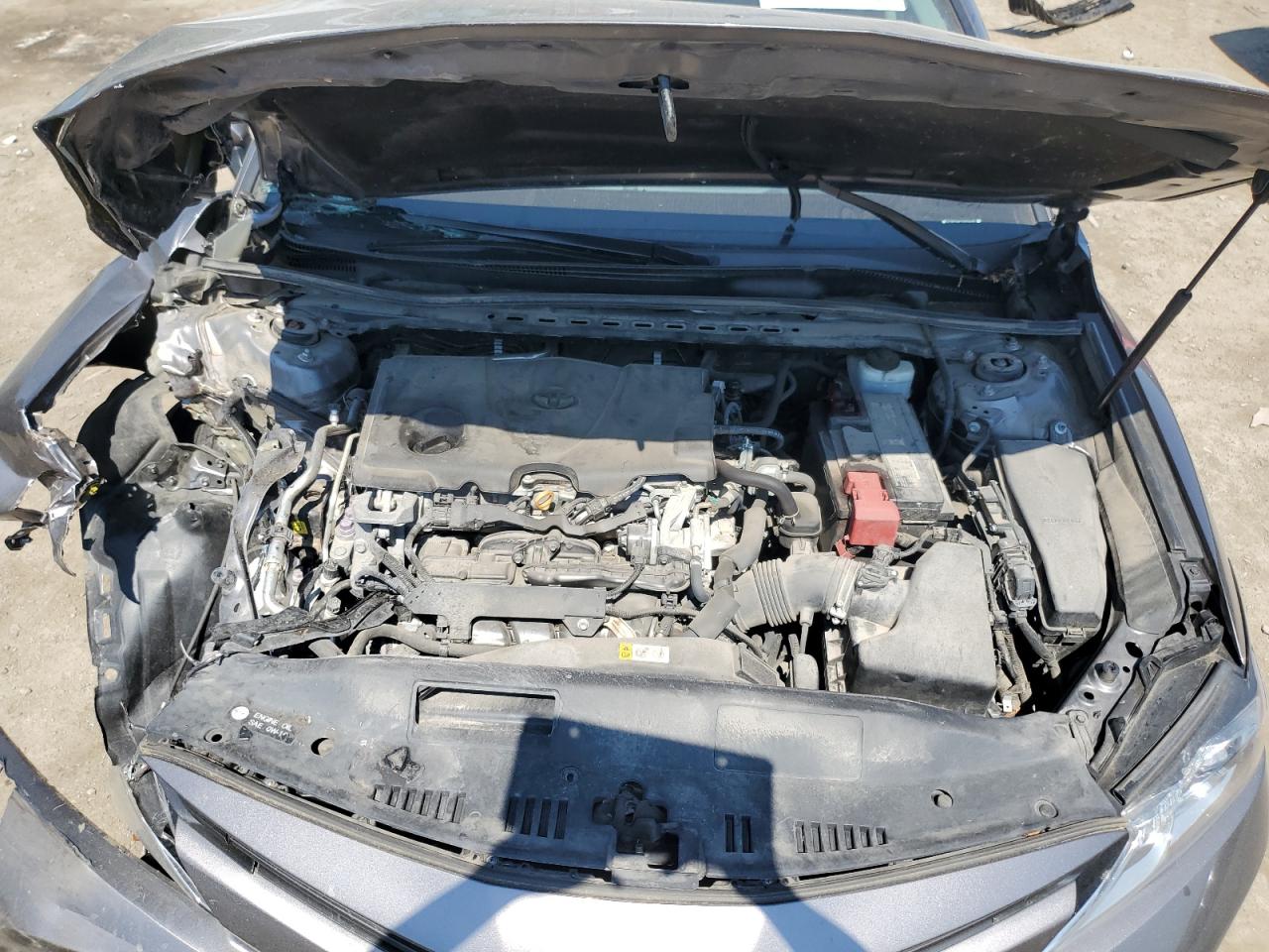 4T1B11HK1JU634585 2018 Toyota Camry L