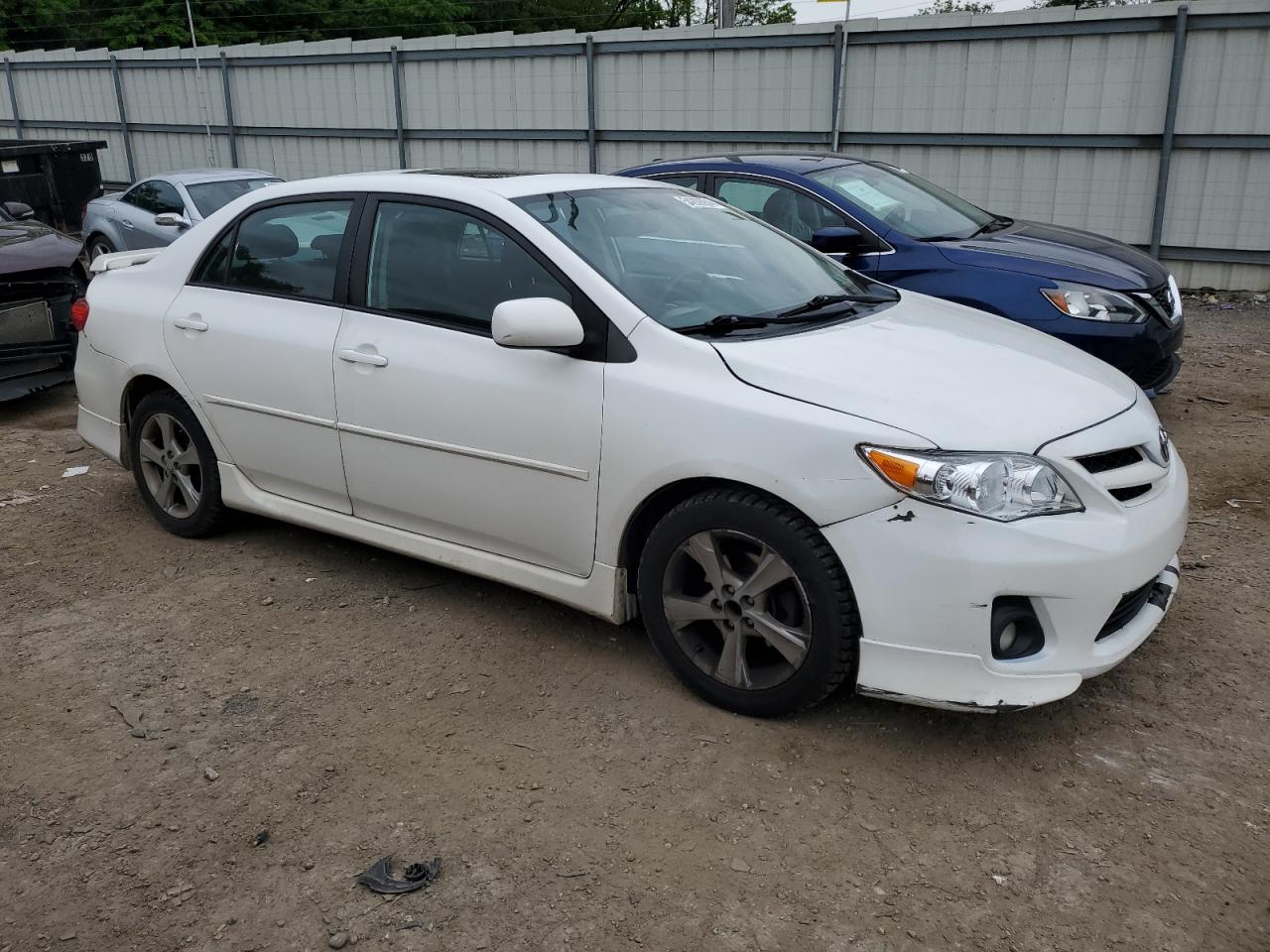 2T1BU4EE8BC669277 2011 Toyota Corolla Base