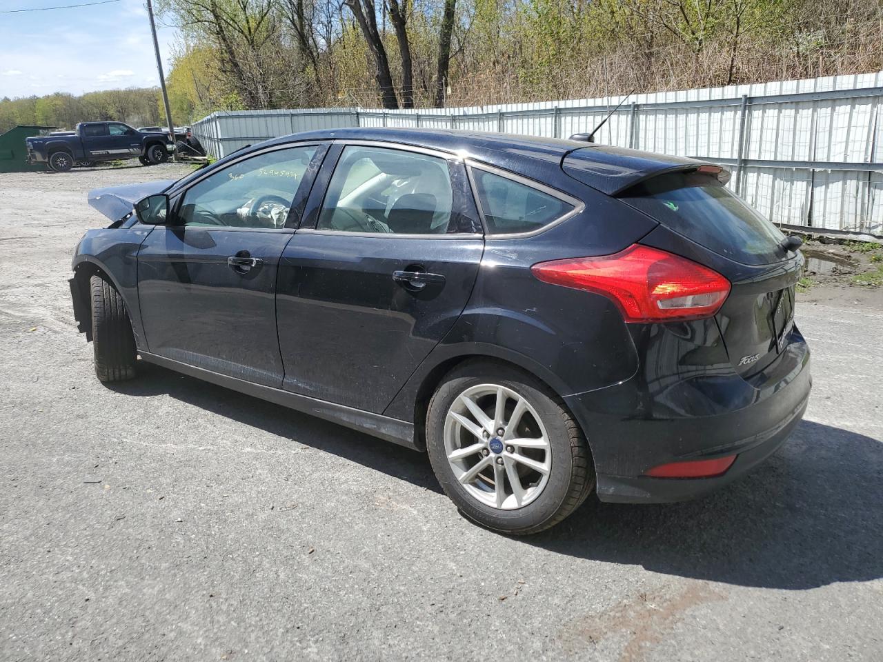 FORD FOCUS SE 2016 black  gas 1FADP3K26GL347716 photo #3