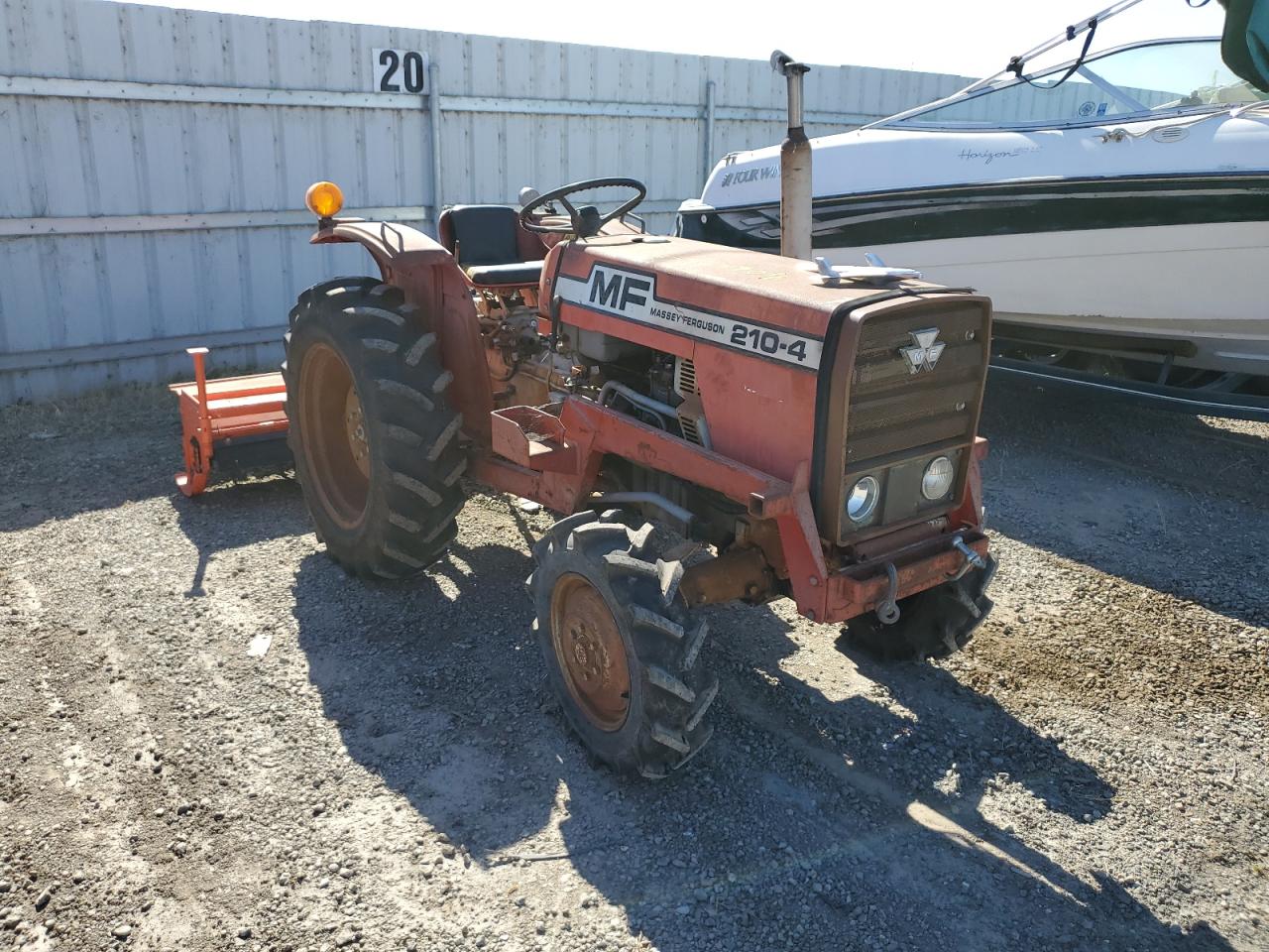 F126M01563 1985 Maserati Tractor