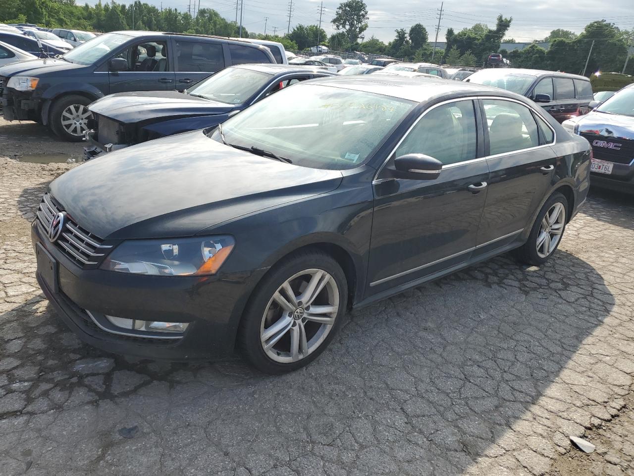 1VWBN7A35DC057548 2013 Volkswagen Passat Se