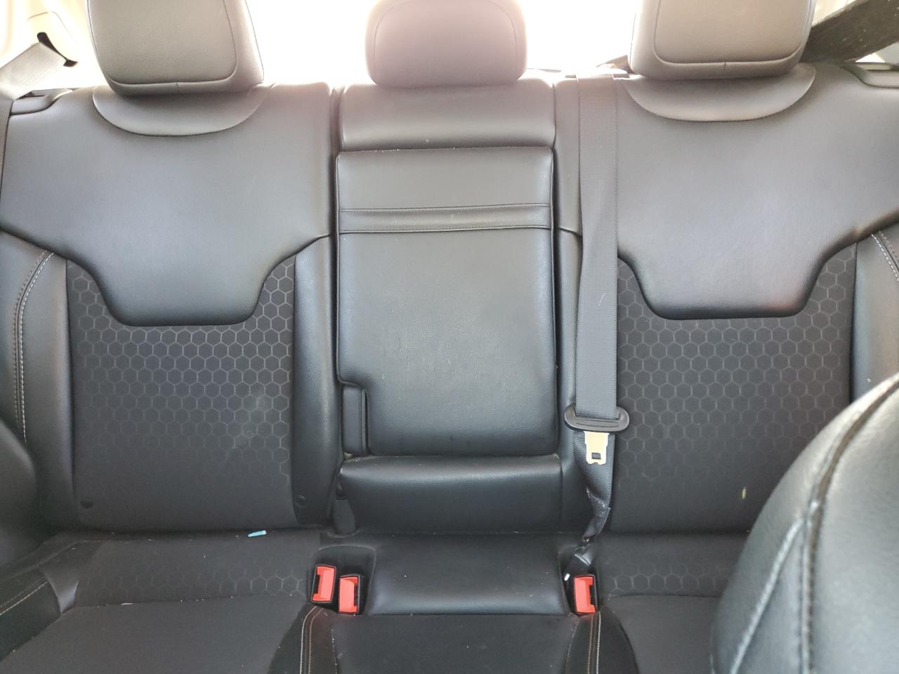 3C4NJDBB7KT723813 2019 Jeep Compass Latitude