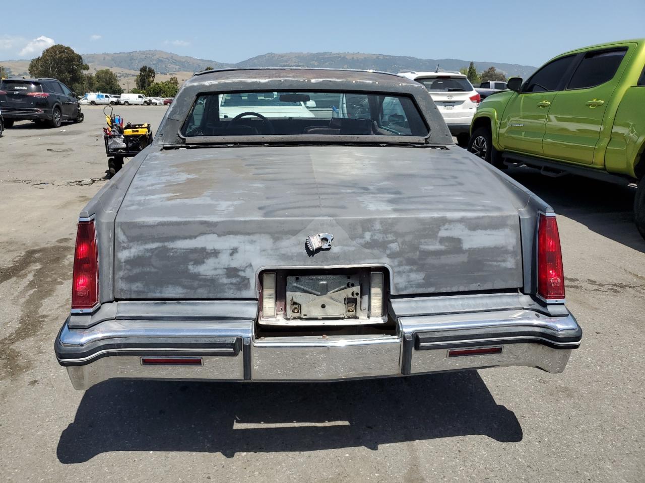 1G6AL5786EE604332 1984 Cadillac Eldorado