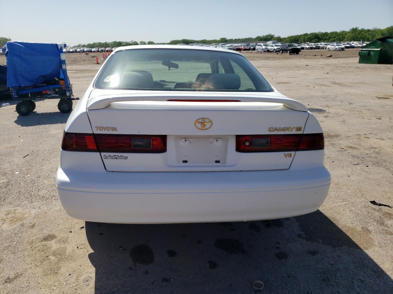 JT2BF22K9X0226204 1999 Toyota Camry Le