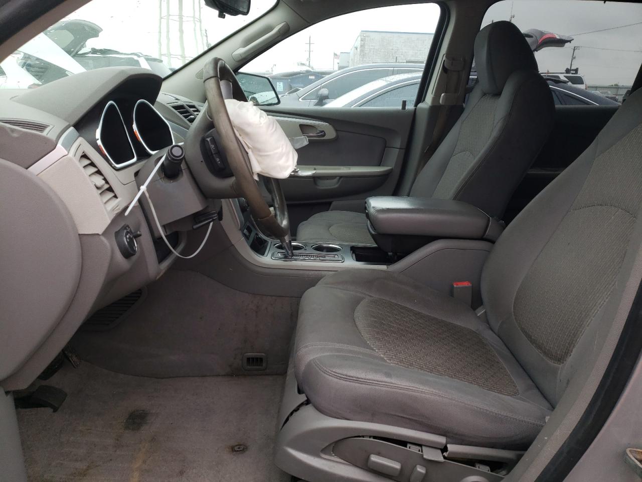 1GNKRFED2CJ301498 2012 Chevrolet Traverse Ls