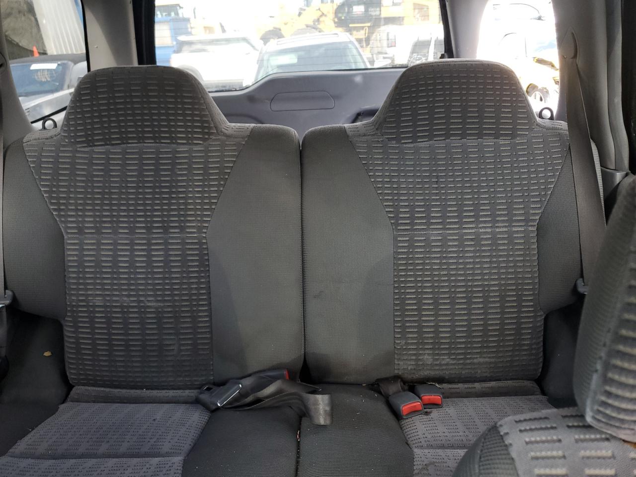 5N1ED28T81C518003 2001 Nissan Xterra Xe