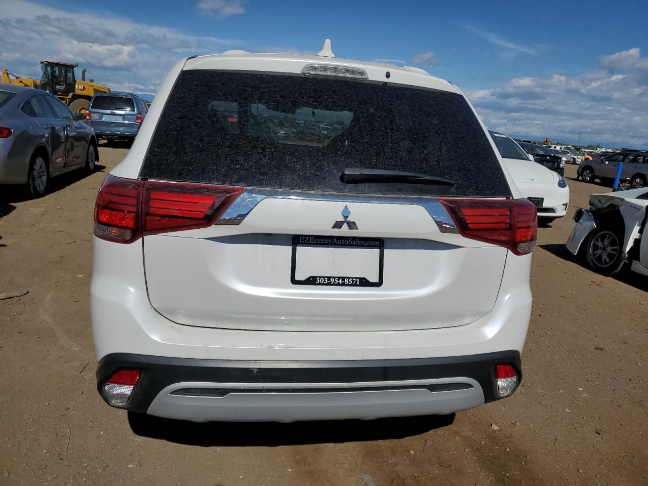 2020 Mitsubishi Outlander Es vin: JA4AD2A38LZ044769