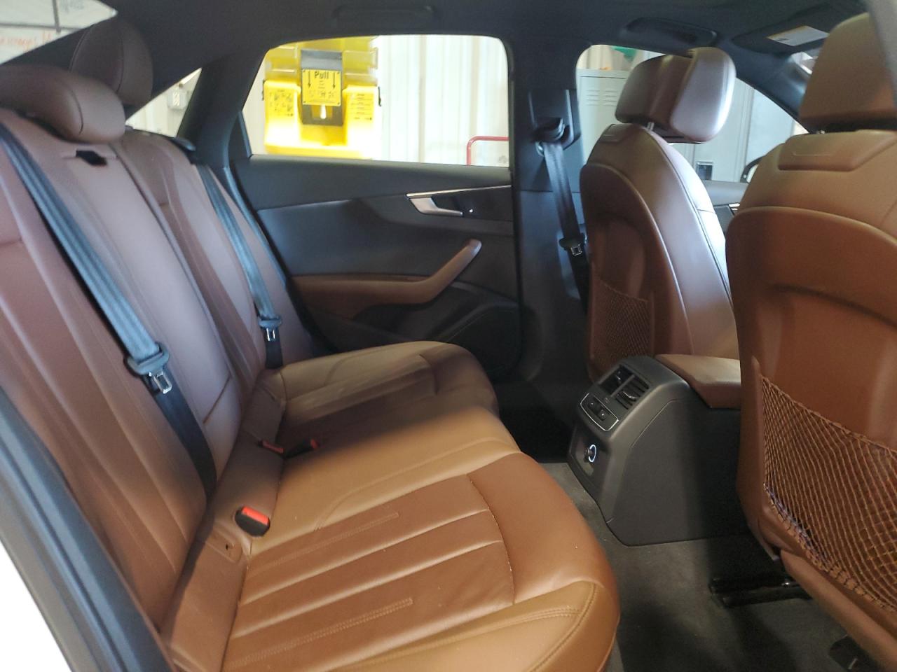 WAUKMAF49JA128064 2018 Audi A4 Premium