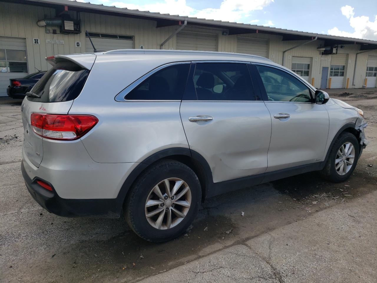 5XYPGDA37GG149018 2016 Kia Sorento Lx