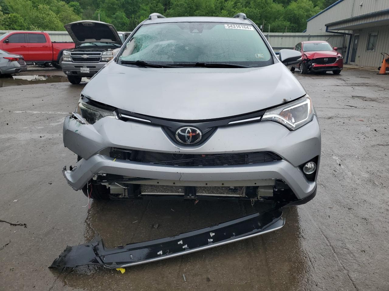 2T3RFREV3HW656683 2017 Toyota Rav4 Xle