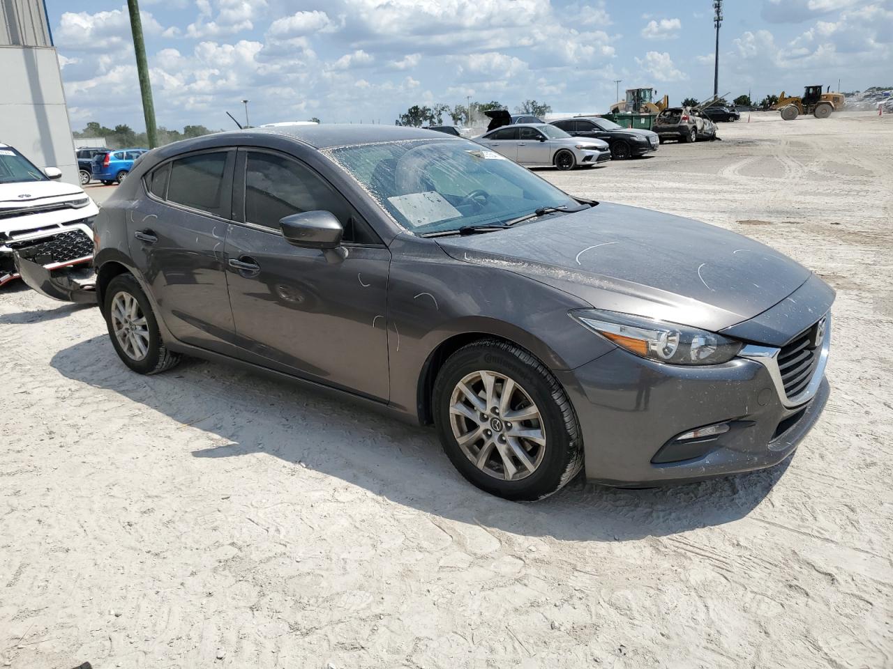 3MZBN1K78JM219536 2018 Mazda 3 Sport