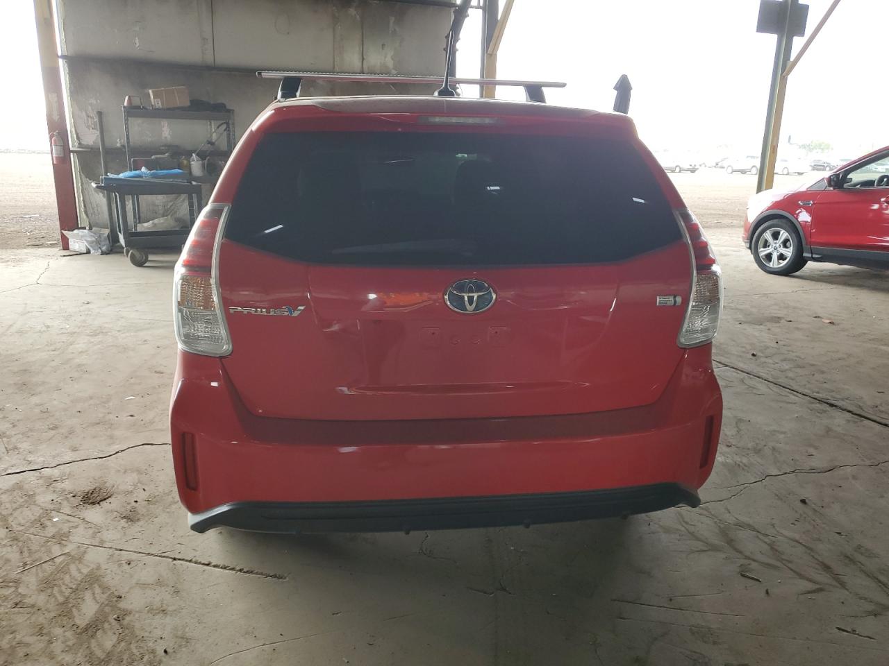 JTDZN3EU7FJ034364 2015 Toyota Prius V