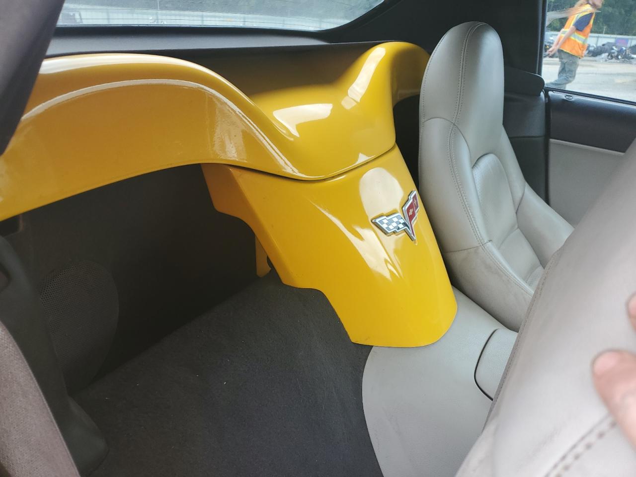 1G1YY36U865108748 2006 Chevrolet Corvette