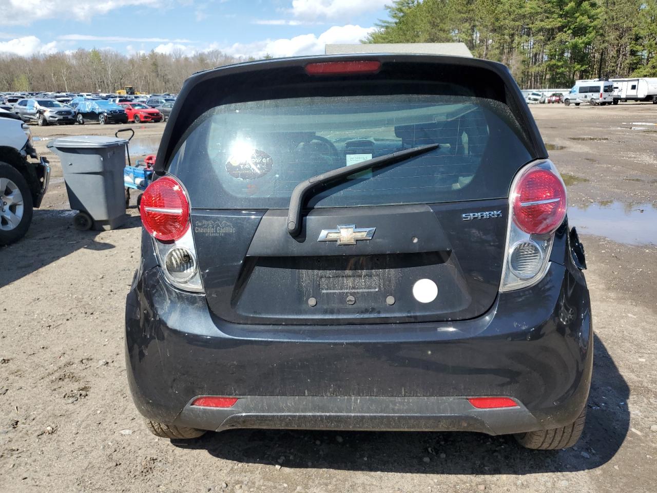 KL8CB6S90FC739889 2015 Chevrolet Spark Ls