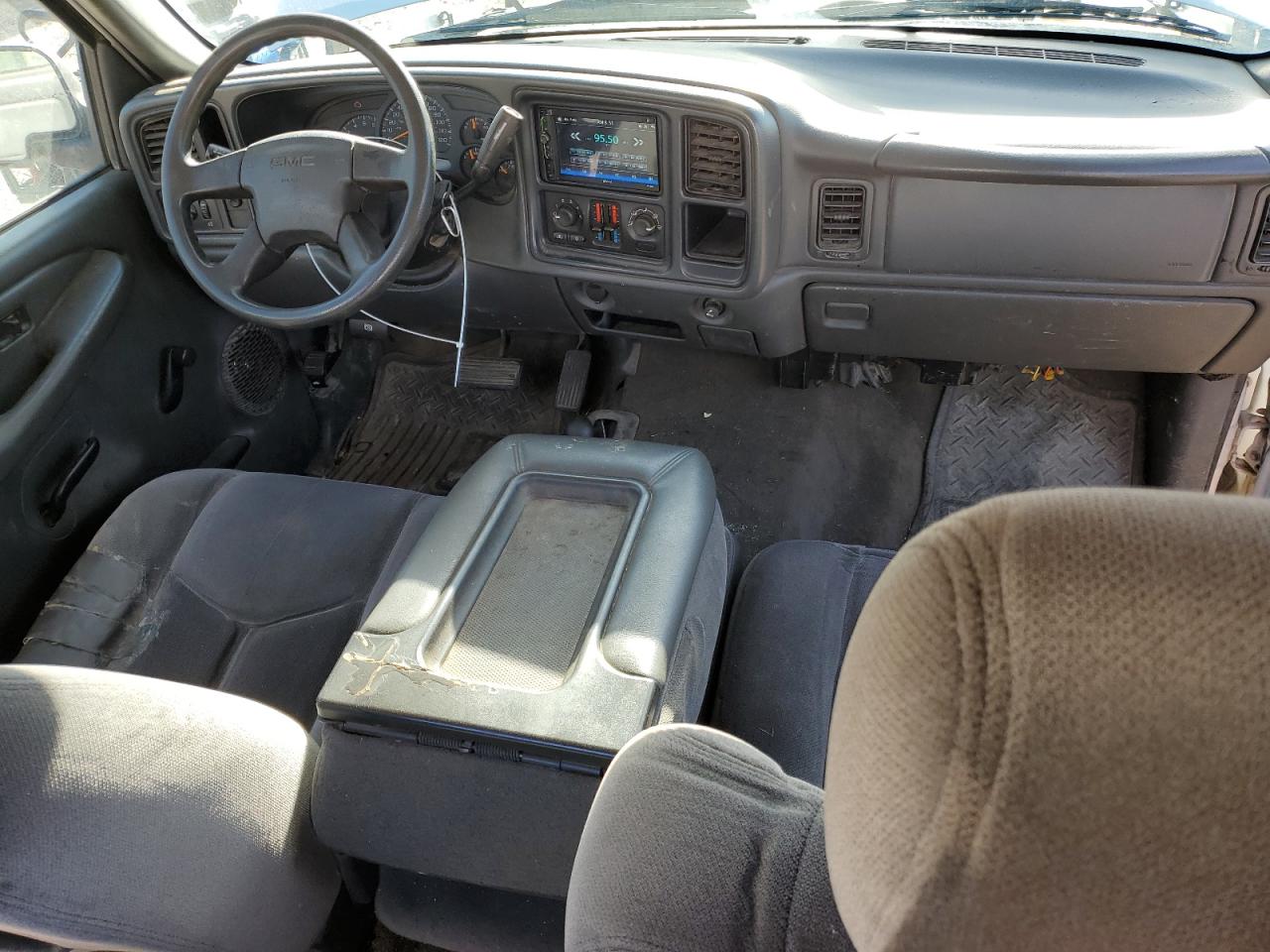 1GTEK19B25E148803 2005 GMC New Sierra K1500