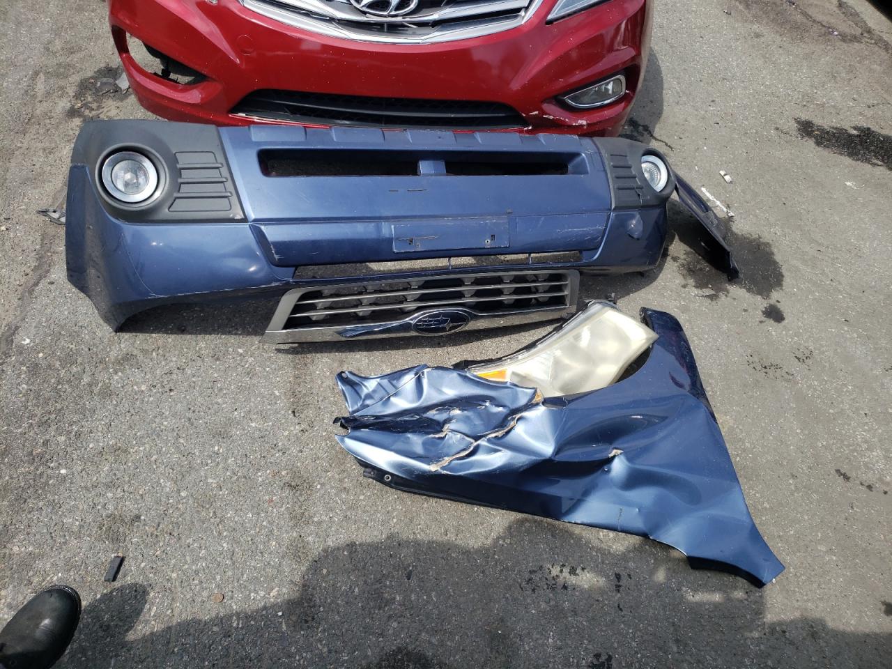 JF2SHAFCXBH718976 2011 Subaru Forester Limited