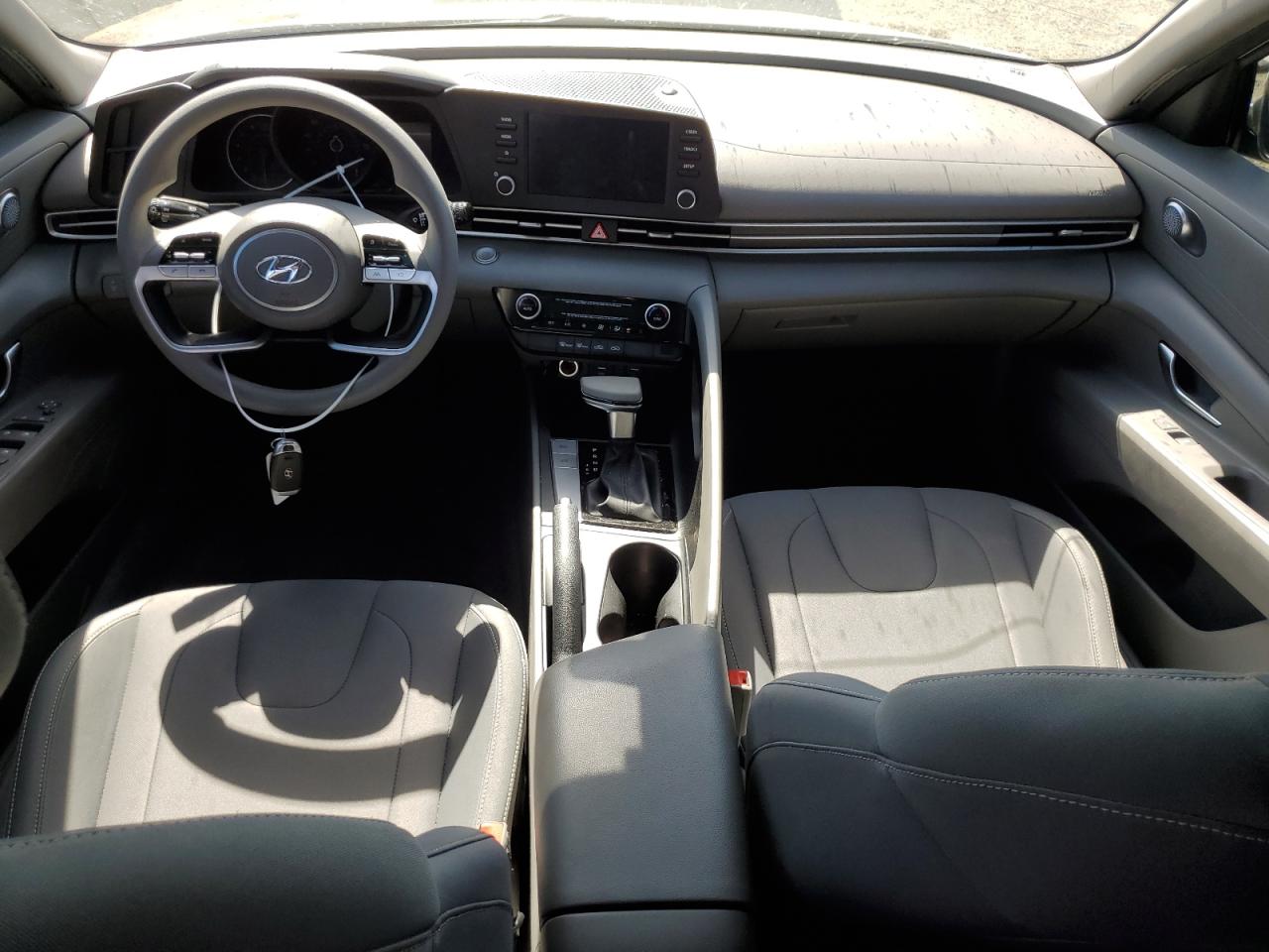 5NPLM4AG0NH054249 2022 Hyundai Elantra Sel