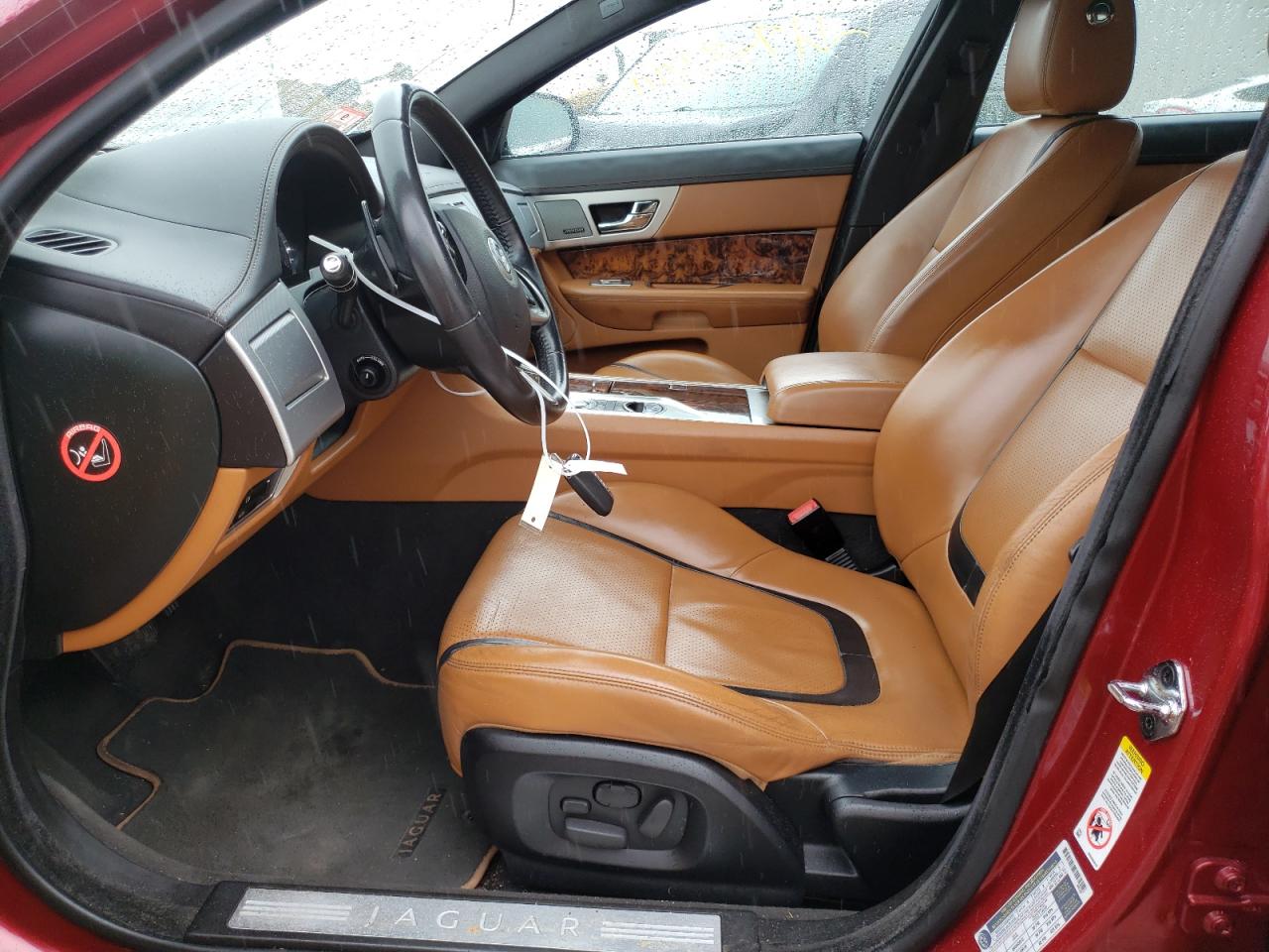 SAJWJ0EF0D8U05594 2013 Jaguar Xf