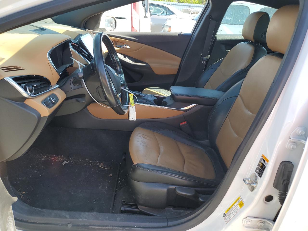 1G1RD6S57JU128374 2018 Chevrolet Volt Premier