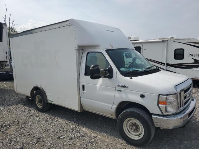 2019 Ford Econoline E350 Super Duty Cutaway Van VIN: 1FDWE3F66KDC45658 Lot: 53572774