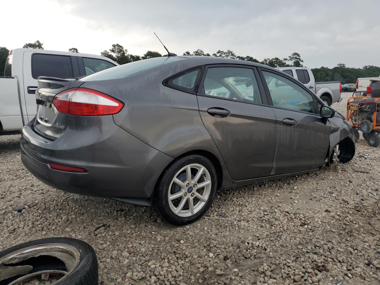 3FADP4BJ8FM195707 2015 Ford Fiesta Se