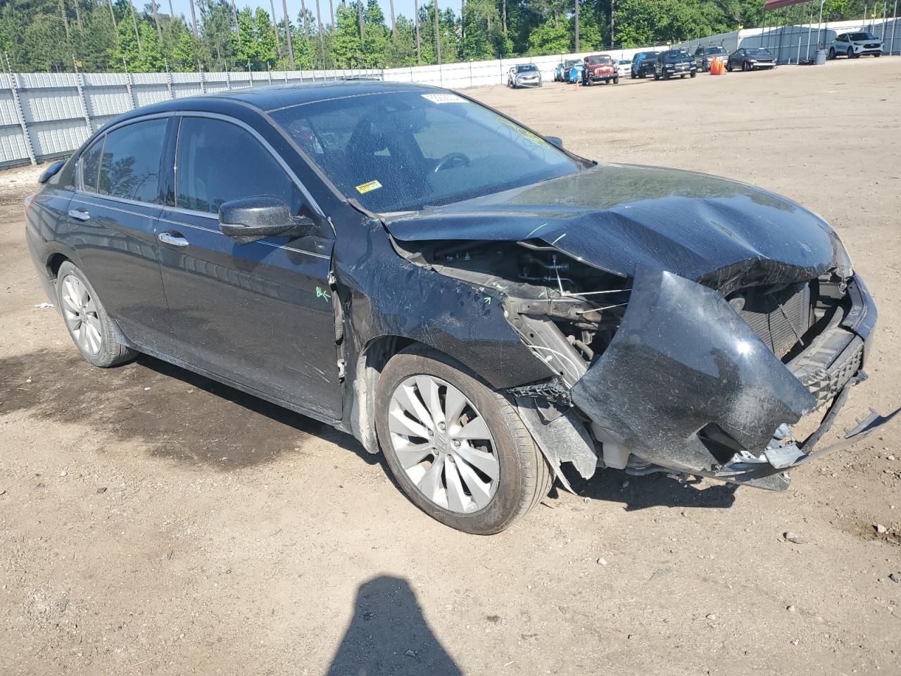 2014 Honda Accord Exl vin: 1HGCR3F84EA043051