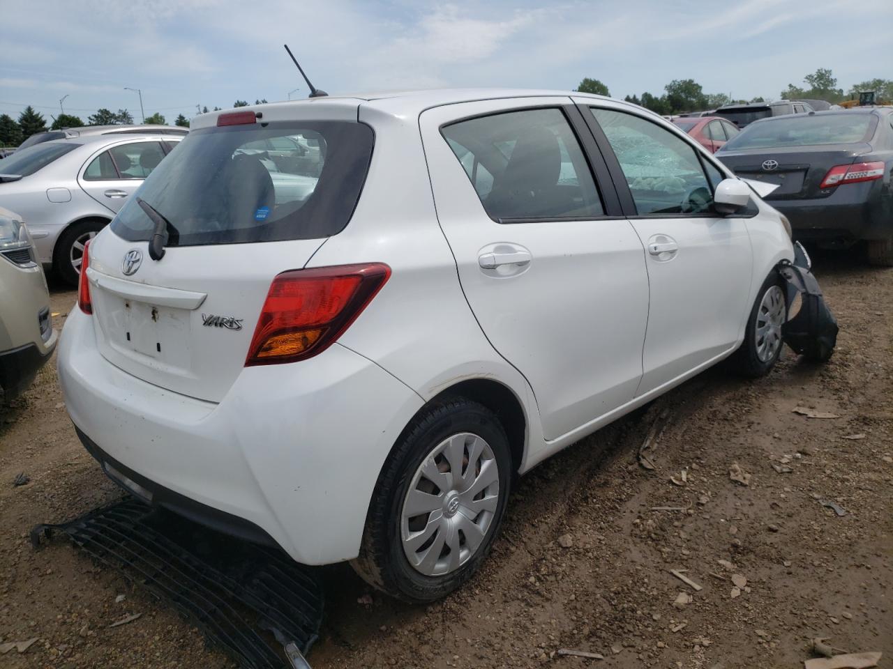 2015 Toyota Yaris vin: VNKKTUD3XFA047123