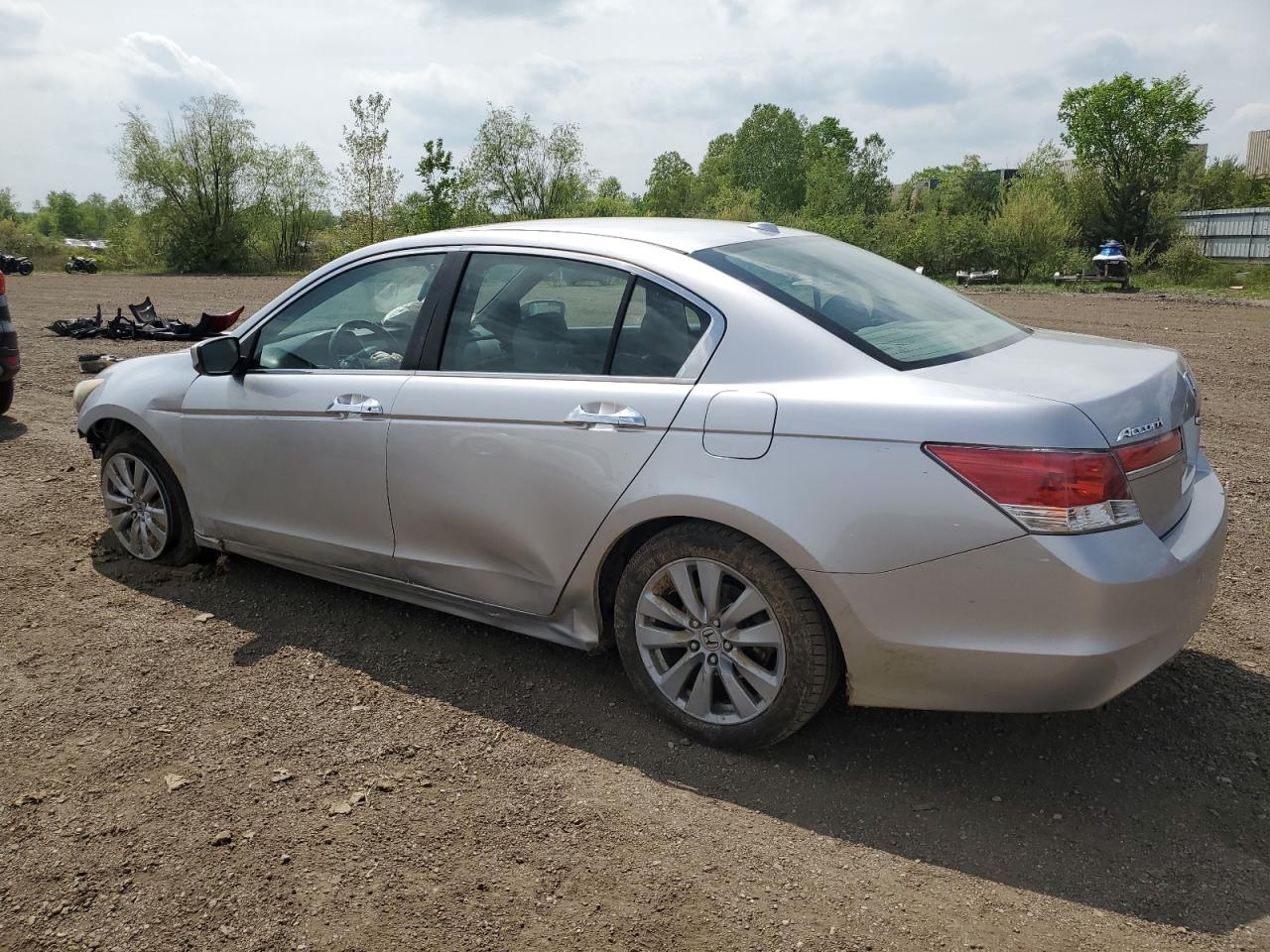 1HGCP3F82BA017551 2011 Honda Accord Exl