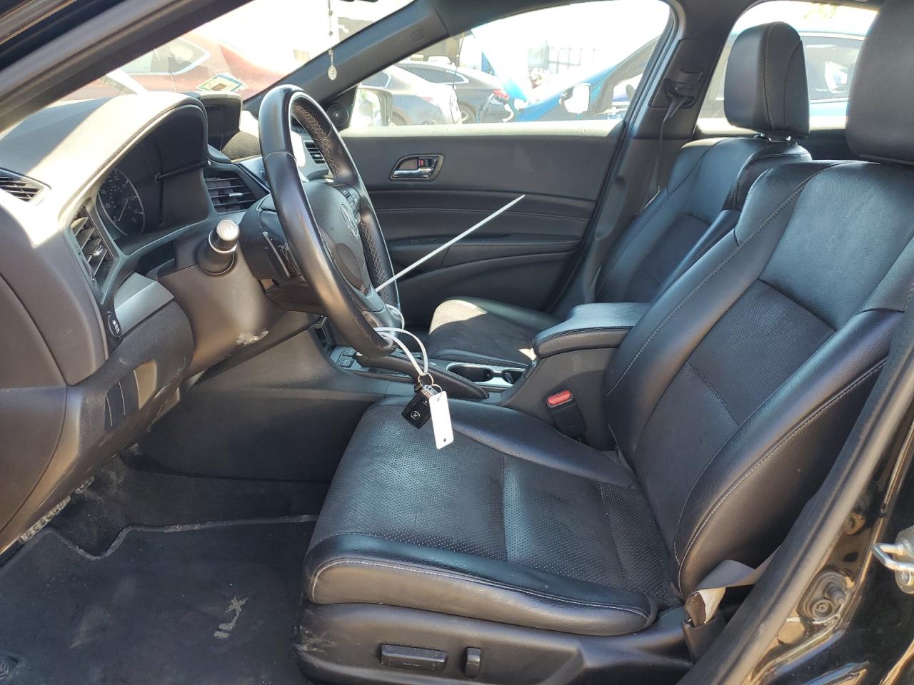 19UDE2F82HA001377 2017 Acura Ilx Premium