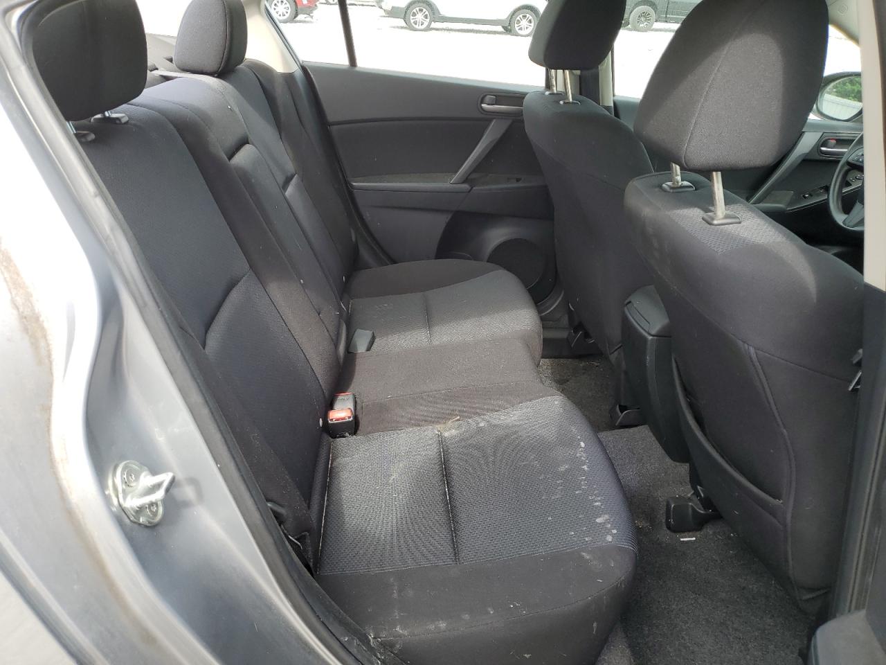 JM1BL1VF6B1901325 2011 Mazda 3 I