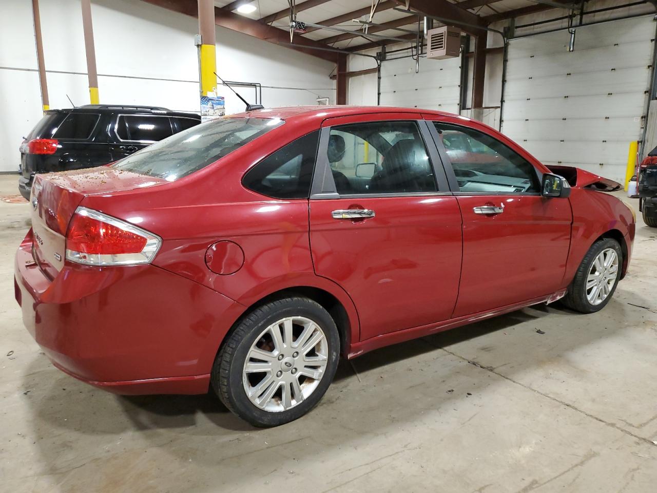 1FAHP3HN1BW157915 2011 Ford Focus Sel