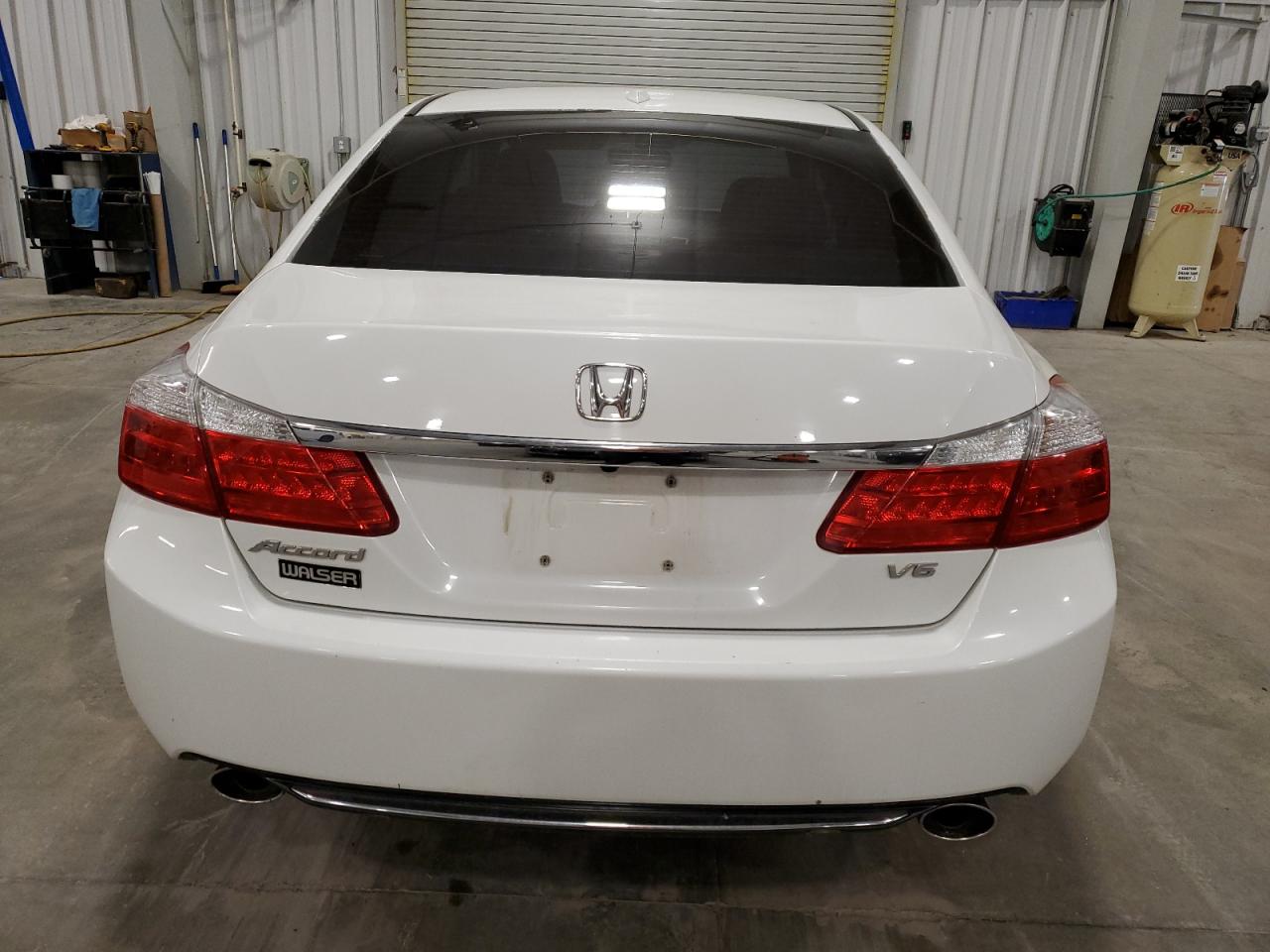 1HGCR3F81DA008899 2013 Honda Accord Exl