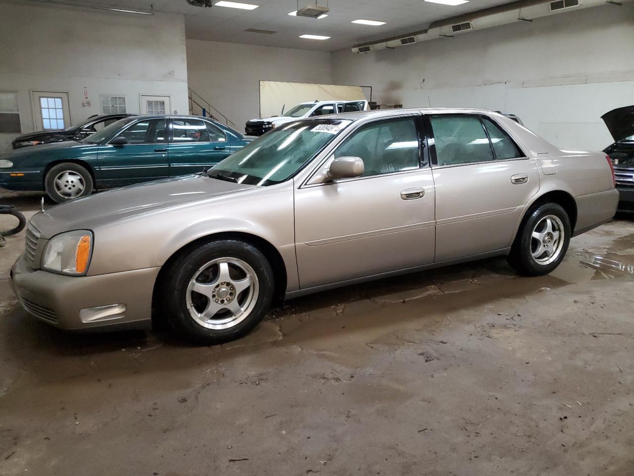 1G6KD54Y74U133236 2004 Cadillac Deville