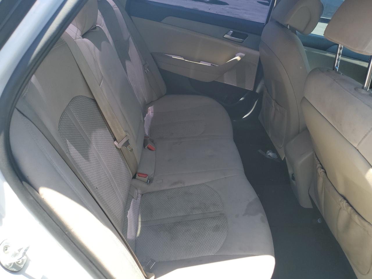 5NPE24AF2HH447812 2017 Hyundai Sonata Se