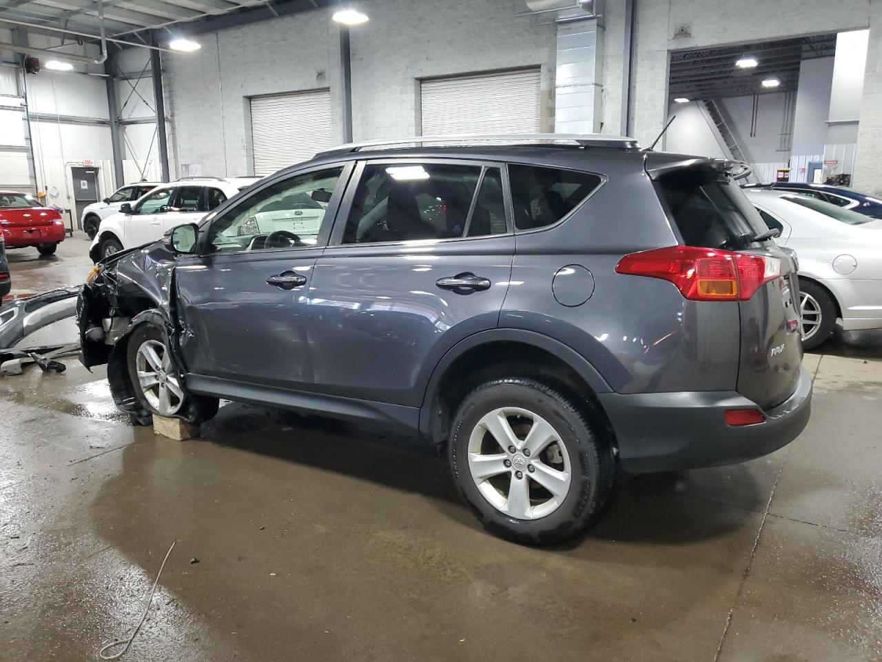 2014 Toyota Rav4 Xle vin: JTMRFREV0ED087199