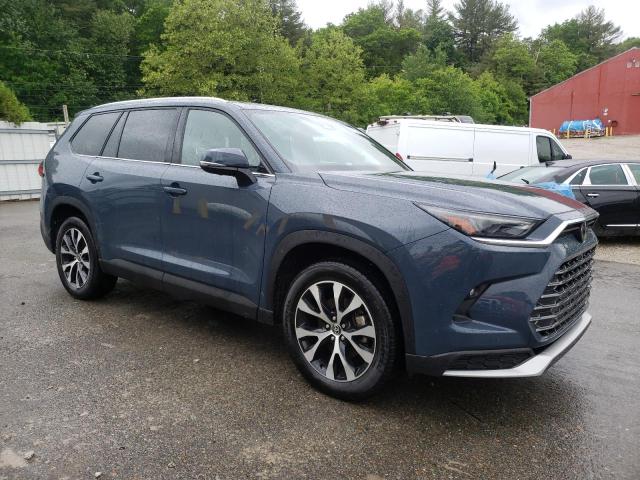 2024 TOYOTA GRAND HIGH - 5TDADAB51RS000106