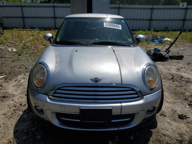 2011 Mini Cooper VIN: WMWSU3C57BT093670 Lot: 53900444