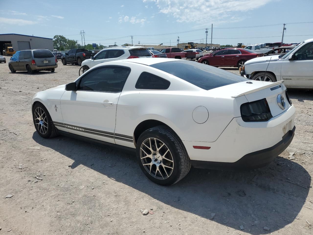 1ZVBP8AN9A5105053 2010 Ford Mustang