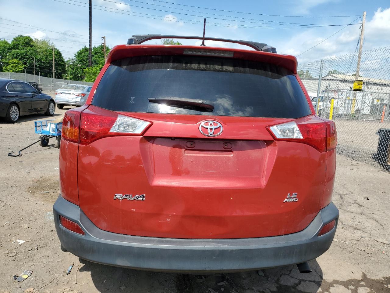 JTMBFREV2ED051239 2014 Toyota Rav4 Le