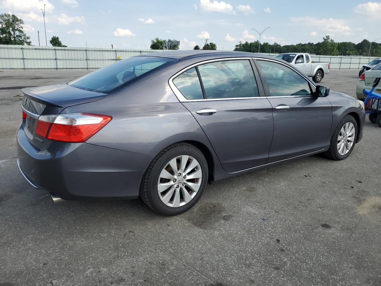 1HGCR2F58EA275569 2014 Honda Accord Sport