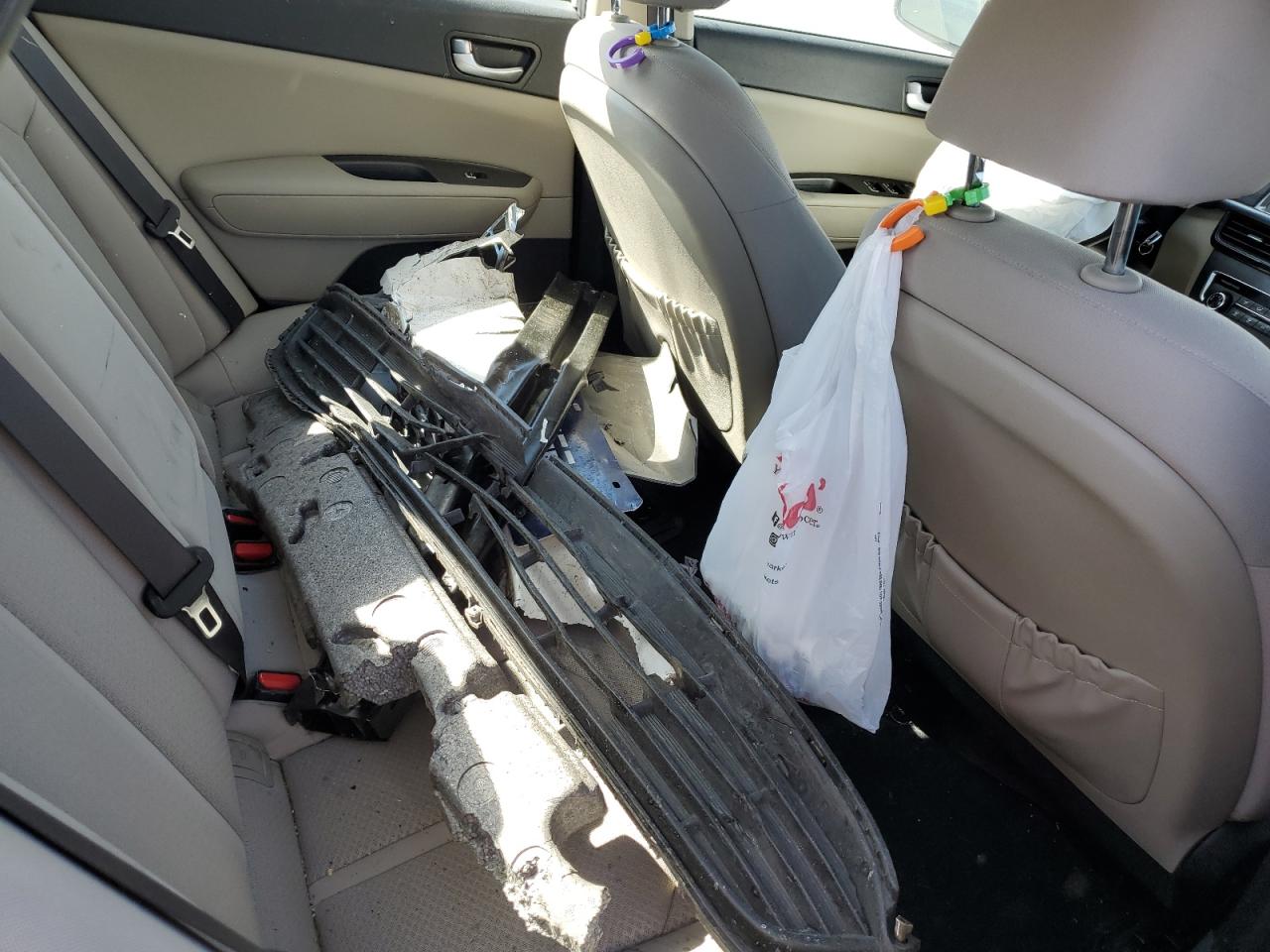 KNAGT4L30G5073138 2016 Kia Optima Lx