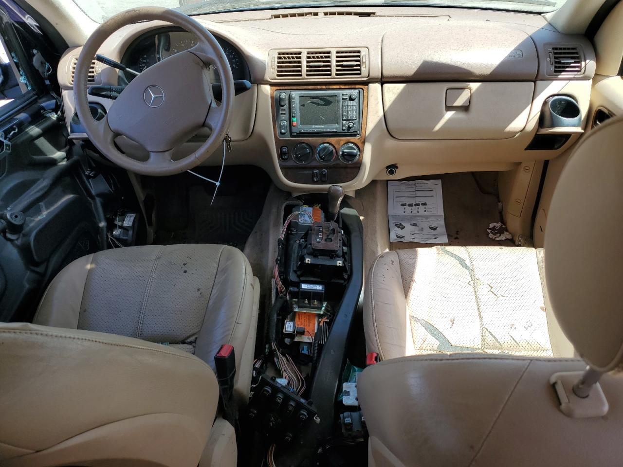 4JGAB54E31A241253 2001 Mercedes-Benz Ml 320