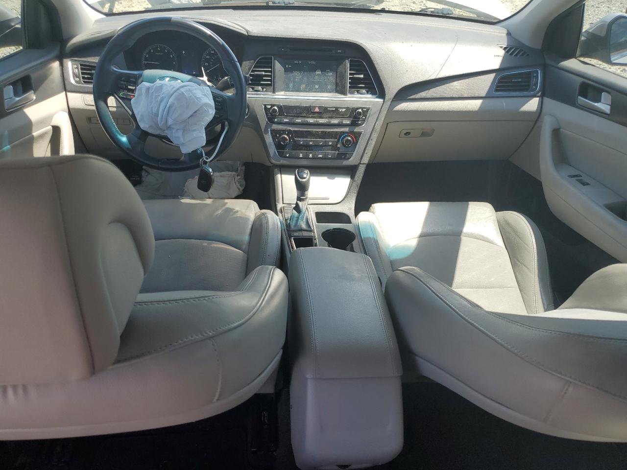 5NPE34AF7HH451058 2017 Hyundai Sonata Sport