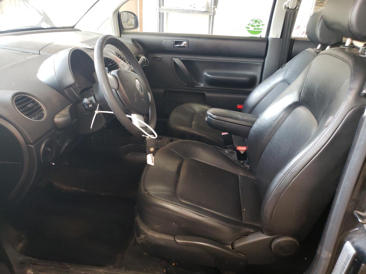 3VWPW3AG0AM035918 2010 Volkswagen New Beetle